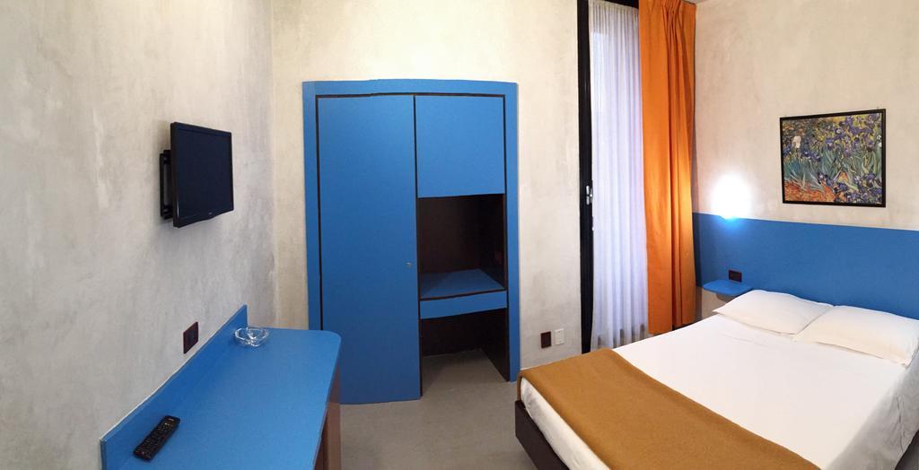 Hotel 38 Milano Cameră foto